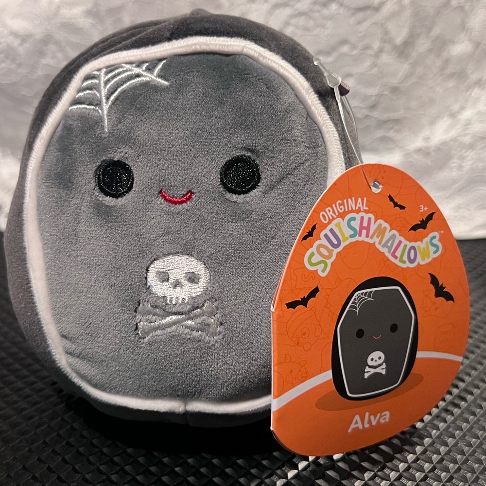 NWT Squishmallows Halloween 2023 Alva the Coffin